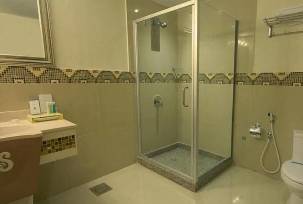 Sanam Hotel Suites - Riyadh Exteriör bild